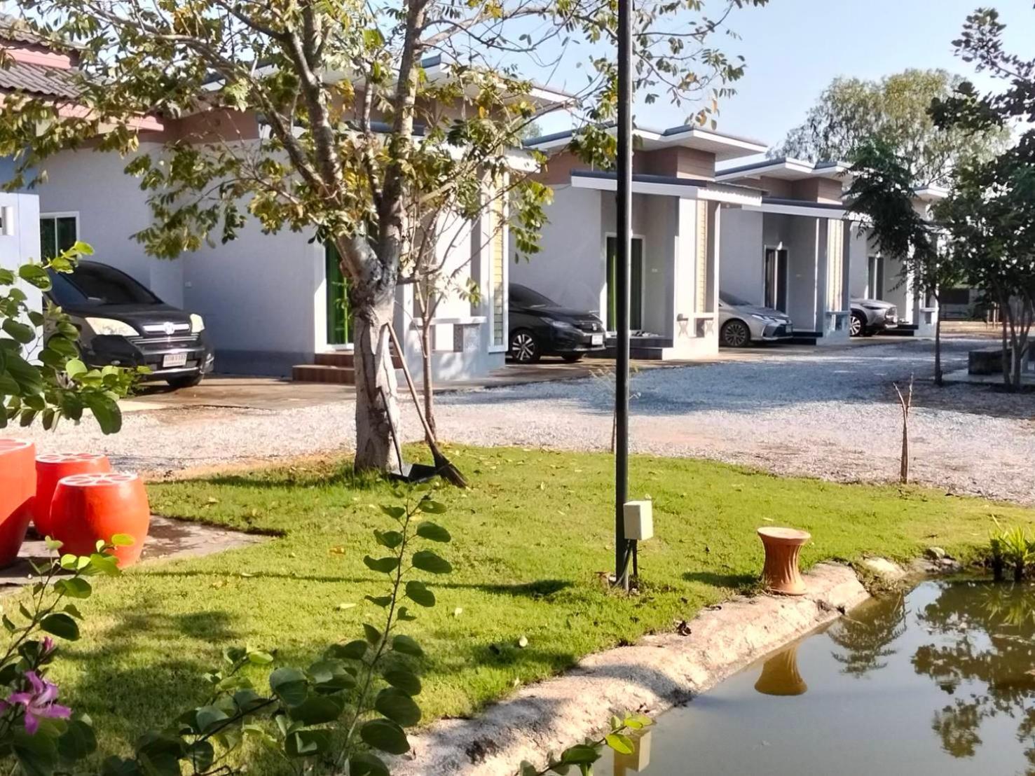 Araya Cottage Uthai Thani Extérieur photo